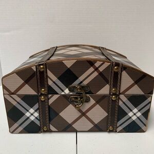 Plaid Amish Made Wooden Box